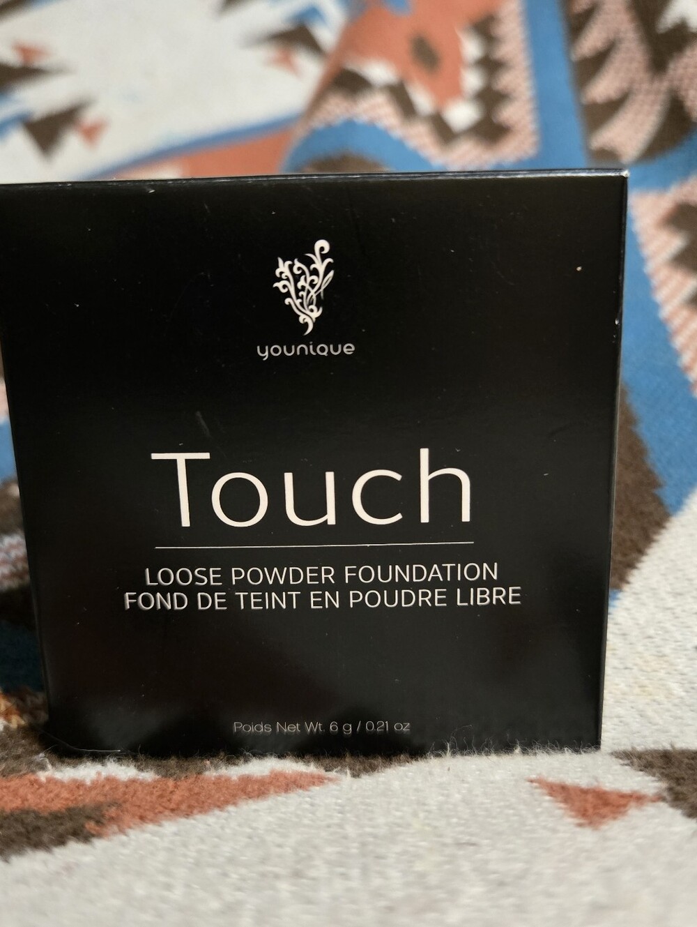 Younique Touch Loose Powder Foundation - Taffeta
